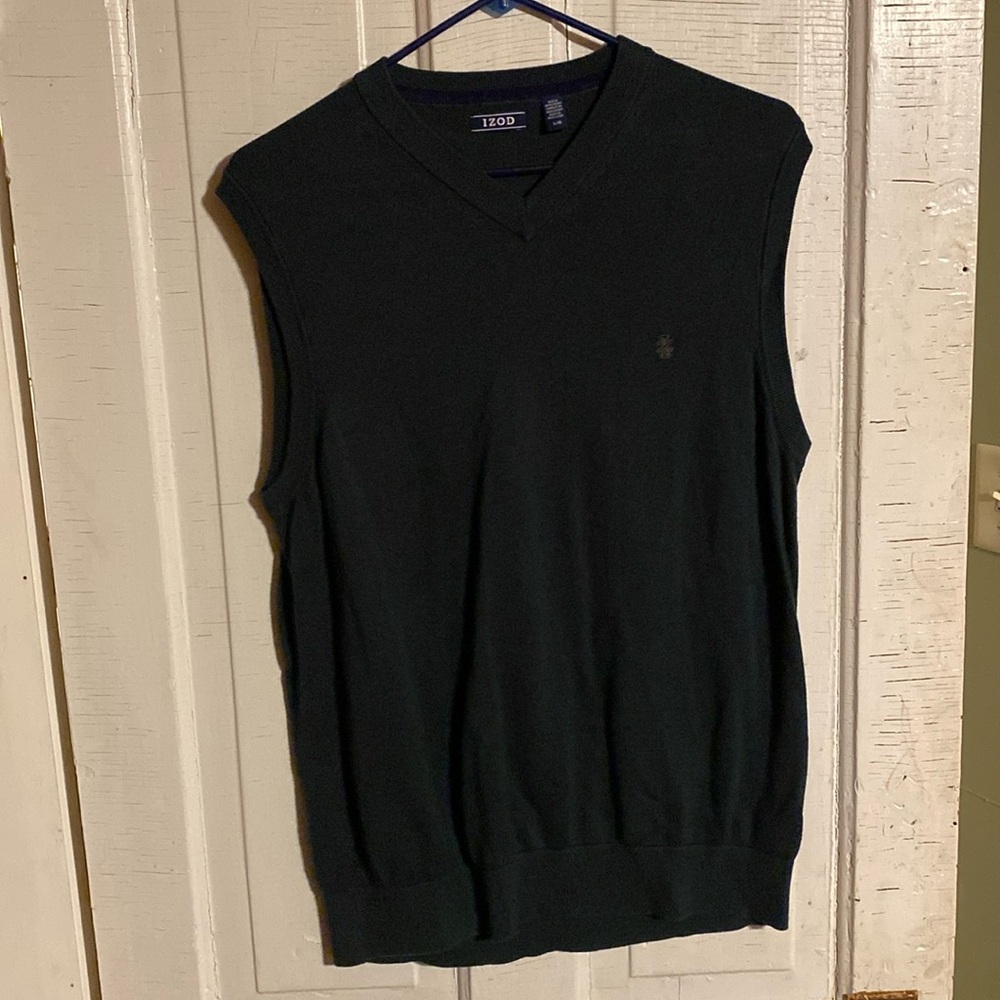 IZOD. Men’s vest.